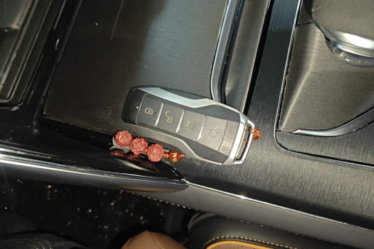 Used BYD Tang New Energy 2021 DM-i 112KM Prestige Model Vehicle Key