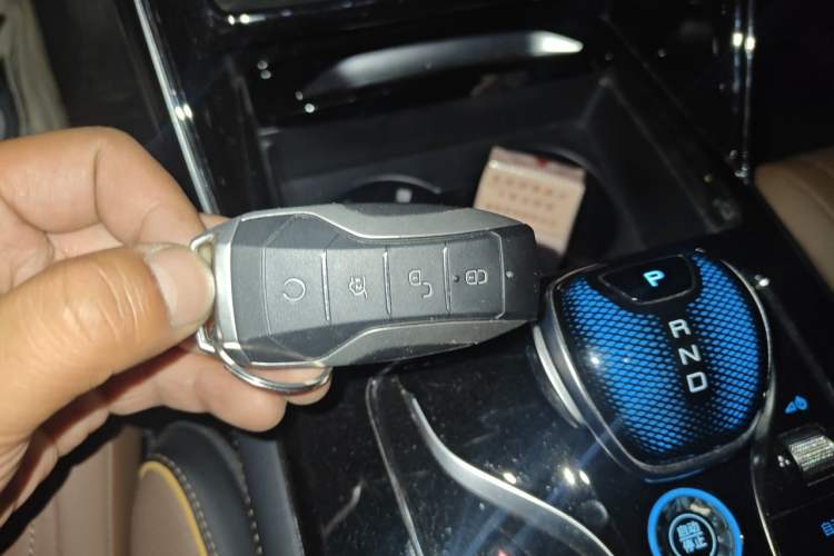 Used BYD Tang New Energy 2021 DM-i 112KM Prestige Model Vehicle Key