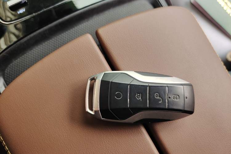 Used BYD Tang New Energy 2021 DM-i 112KM Prestige Model Vehicle Key