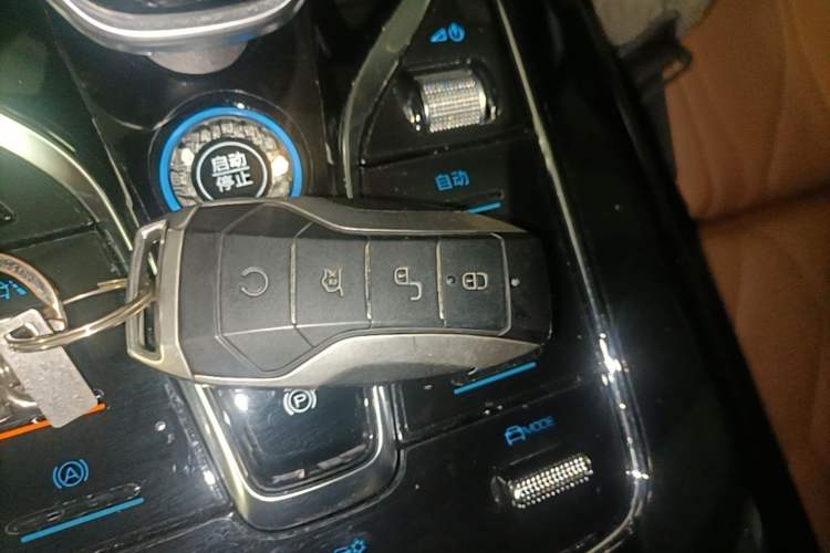 Used BYD Tang New Energy 2021 DM-i 112KM Prestige Model Vehicle Key
