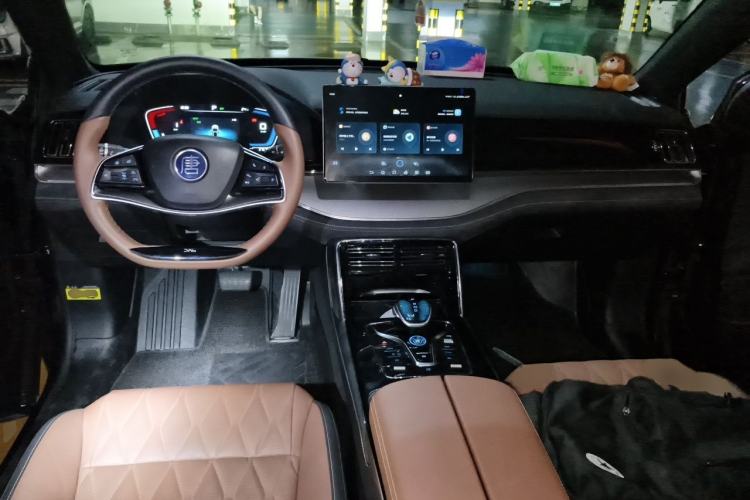 Used BYD Tang New Energy 2021 DM-i 112KM Prestige Model Center Console