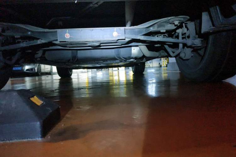 Used BYD Tang New Energy 2021 DM-i 112KM Prestige Model Chassis Rear