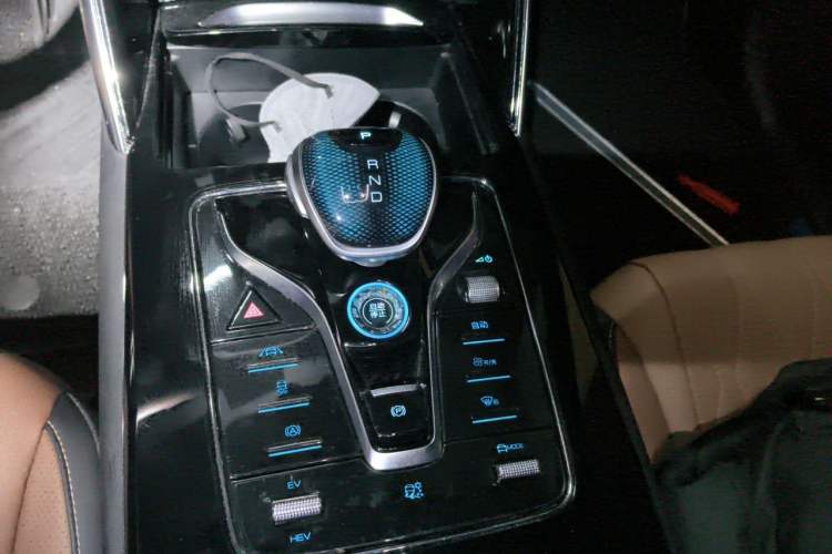Used BYD Tang New Energy 2021 DM-i 112KM Prestige Model Gear Lever