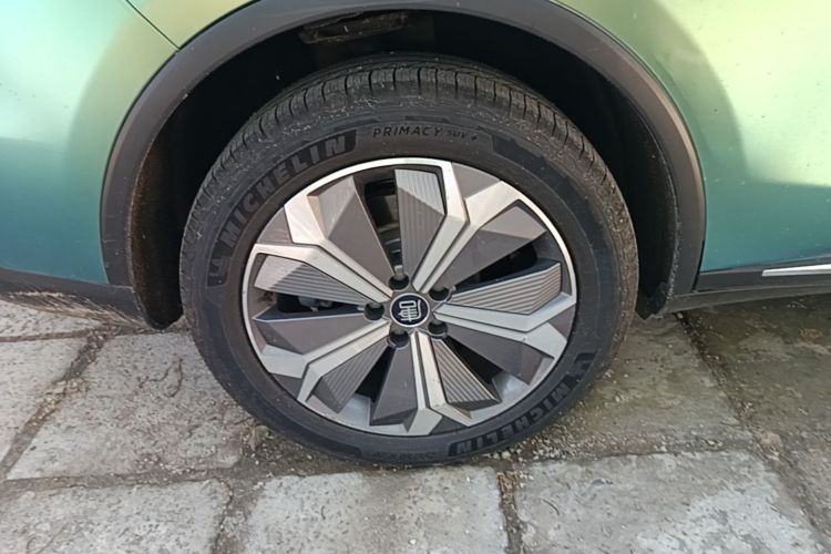 Used BYD Tang New Energy 2021 EV Four-Wheel Drive High-Performance Luxury Model Right Rear Wheel Hub