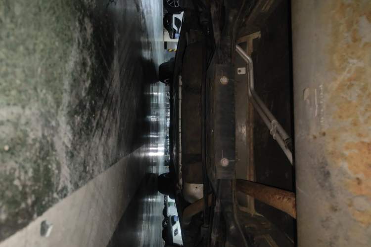 Used BYD Tang New Energy 2021 DM-i 112KM Prestige Model Chassis Rear