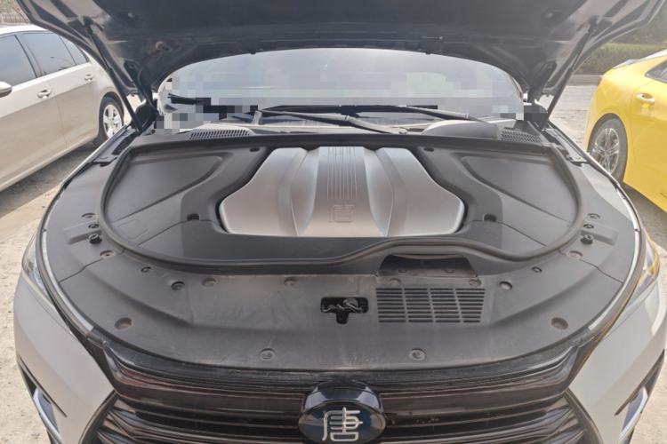 Used BYD Tang New Energy 2021 DM 2.0T Four-Wheel Drive High-Performance Flagship Model Engine Bay