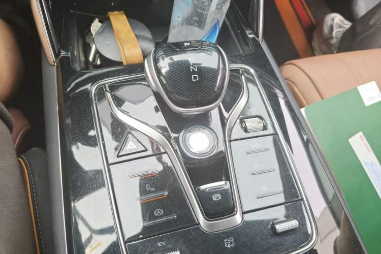 Used BYD Tang New Energy 2021 DM-i 112KM Prestige Model Gear Lever