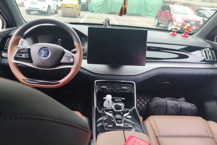 Used BYD Tang New Energy 2021 DM 2.0T Four-Wheel Drive High-Performance Luxury Model Center Console