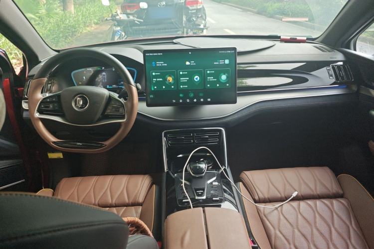 Used BYD Tang New Energy 2021 DM-i 112KM Prestige Model Center Console