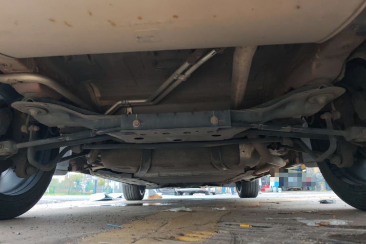 Used BYD Tang New Energy 2021 DM-i 112KM Prestige Model Chassis Rear