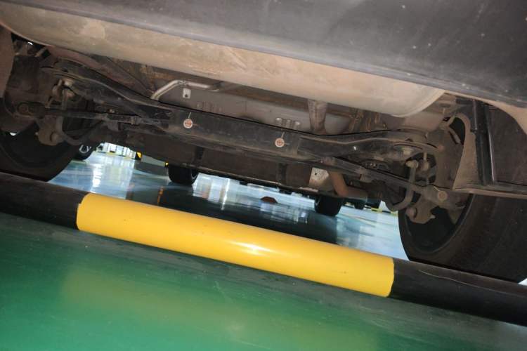 Used BYD Tang New Energy 2021 DM-i 112KM Prestige Model Chassis Rear