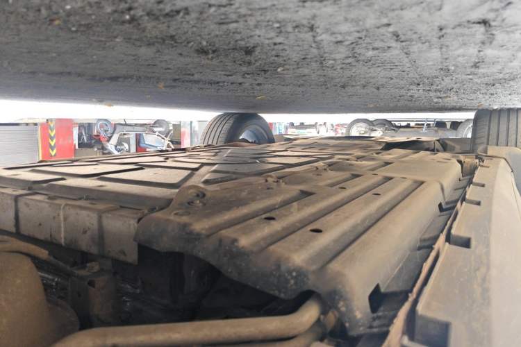 Used BYD Tang New Energy 2021 DM-i 112KM Prestige Model Chassis Rear Left
