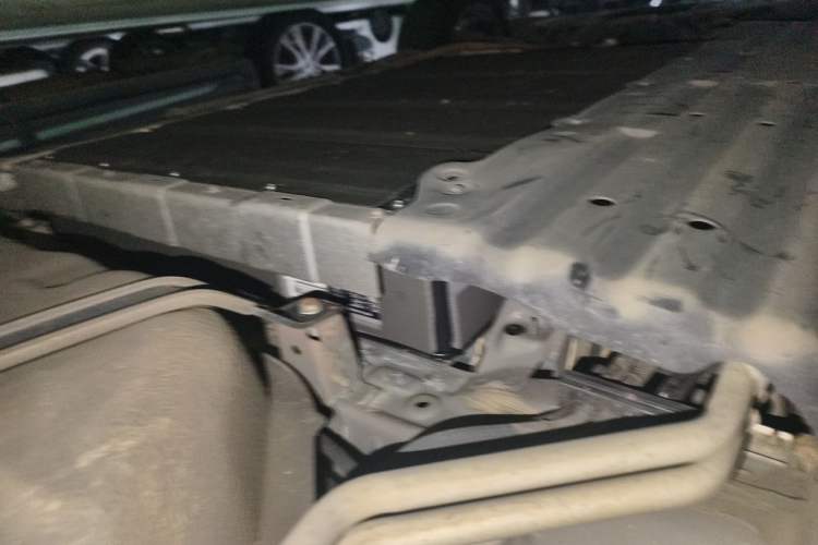 Used BYD Tang New Energy 2021 DM-i 112KM Prestige Model Chassis Rear Left