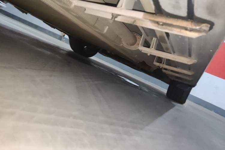 Used BYD Tang New Energy 2021 DM-i 112KM Prestige Model Chassis Rear Right