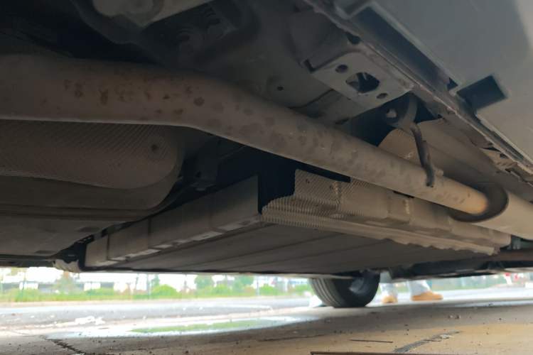 Used BYD Tang New Energy 2021 DM-i 112KM Prestige Model Chassis Rear Right