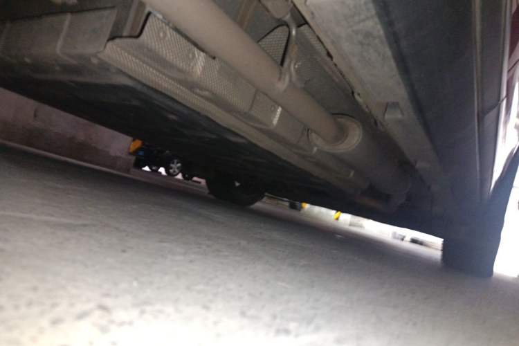 Used BYD Tang New Energy 2021 DM-i 112KM Prestige Model Chassis Rear Right