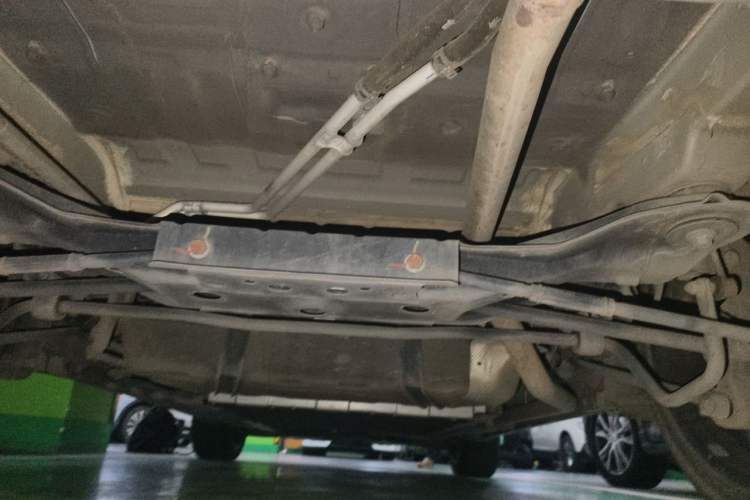 Used BYD Tang New Energy 2021 DM-i 112KM Prestige Model Chassis Rear
