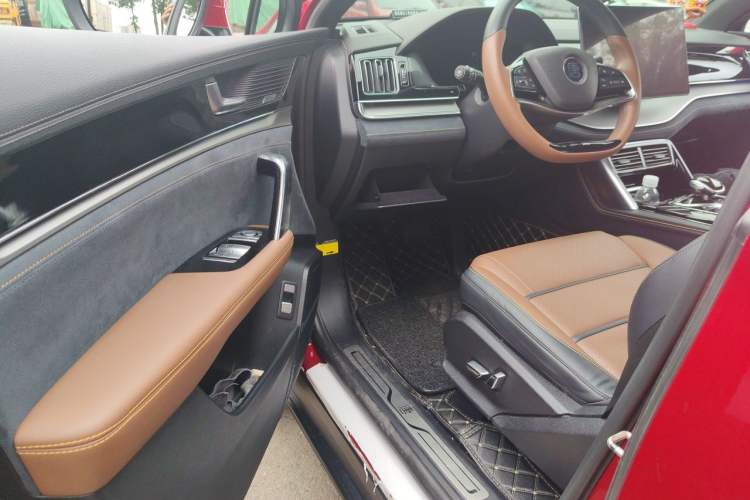 Used BYD Tang New Energy 2021 DM 2.0T Four-Wheel Drive High-Performance Luxury Model Driver Seat