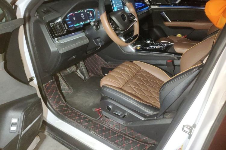 Used BYD Tang New Energy 2021 DM 2.0T Four-Wheel Drive High-Performance Flagship Model Driver Seat