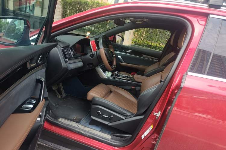 Used BYD Tang New Energy 2021 DM 2.0T Four-Wheel Drive High-Performance Flagship Model Driver Seat