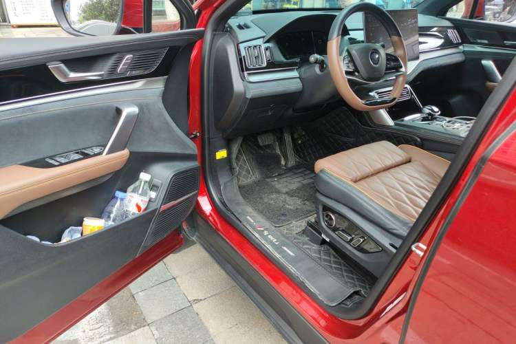Used BYD Tang New Energy 2021 DM-i 112KM Prestige Model Driver Seat