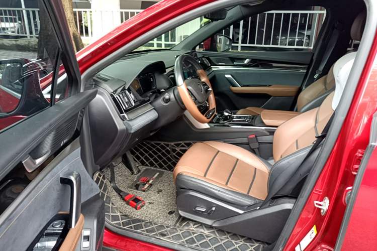 Used BYD Tang New Energy 2021 DM 2.0T Four-Wheel Drive Performance Edition Prestige Model Driver Seat