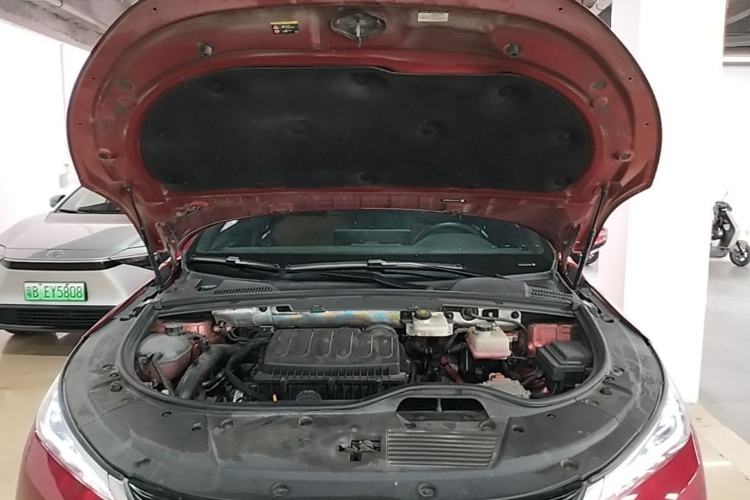 Used BYD Tang New Energy 2021 DM 2.0T Four-Wheel Drive High-Performance Luxury Model Engine Bay