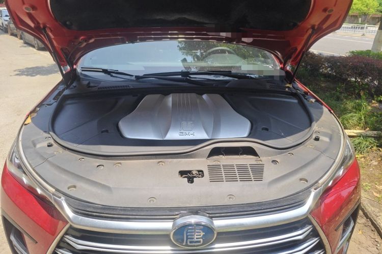 Used BYD Tang New Energy 2021 DM-i 112KM Prestige Model Engine Bay