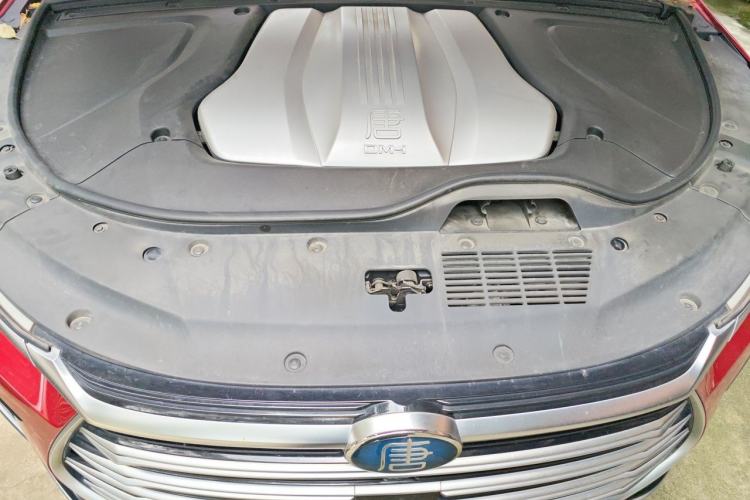 Used BYD Tang New Energy 2021 DM-i 112KM Prestige Model Engine Bay