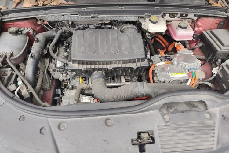 Used BYD Tang New Energy 2021 DM 2.0T Four-Wheel Drive Performance Edition Prestige Model Engine Bay