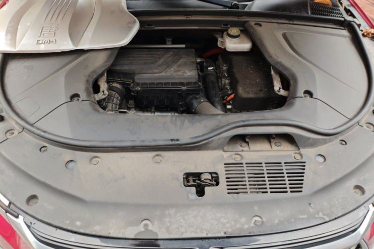 Used BYD Tang New Energy 2021 DM-i 112KM Prestige Model Engine Bay