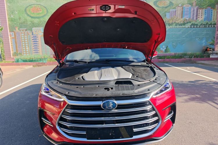 Used BYD Tang New Energy 2021 DM 2.0T Four-Wheel Drive High-Performance Flagship Model Engine Bay