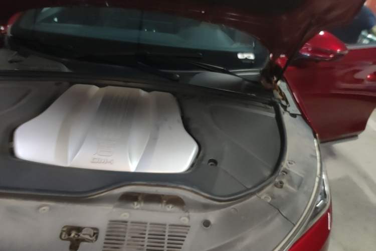 Used BYD Tang New Energy 2021 DM-i 112KM Prestige Model Engine Bay Left