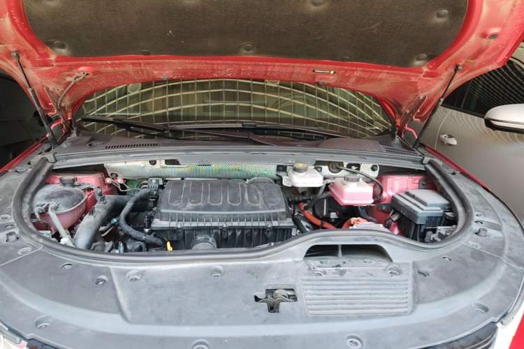 Used BYD Tang New Energy 2021 DM 2.0T Four-Wheel Drive Performance Edition Prestige Model Engine Bay