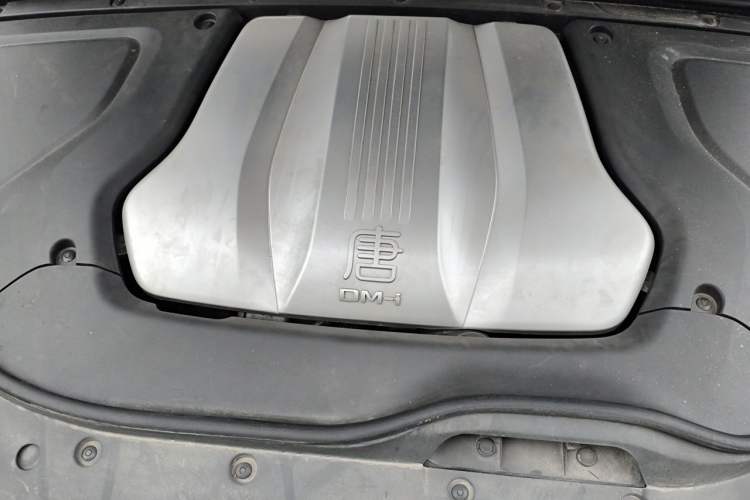 Used BYD Tang New Energy 2021 DM-i 112KM Prestige Model Engine Bay