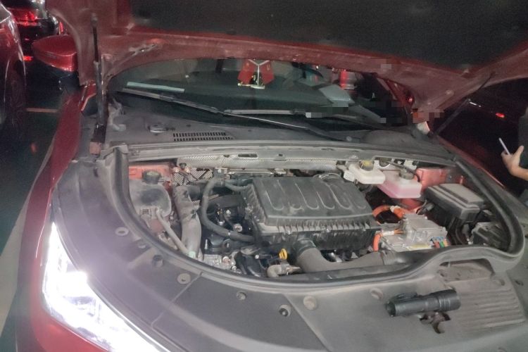 Used BYD Tang New Energy 2021 DM 2.0T Four-Wheel Drive Performance Edition Prestige Model Engine Bay Right