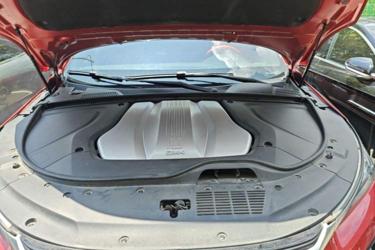 Used BYD Tang New Energy 2021 DM-i 112KM Prestige Model Engine Bay