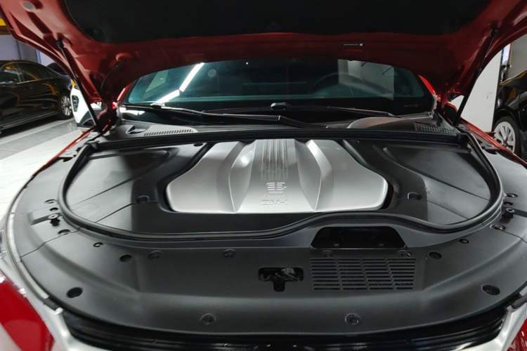 Used BYD Tang New Energy 2021 DM-i 112KM Prestige Model Engine Bay