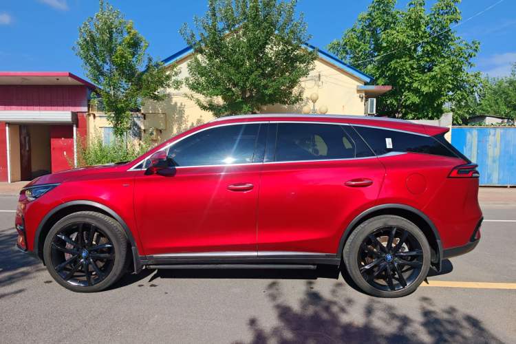 Used BYD Tang New Energy 2021 DM 2.0T Four-Wheel Drive High-Performance Flagship Model Exterior 1