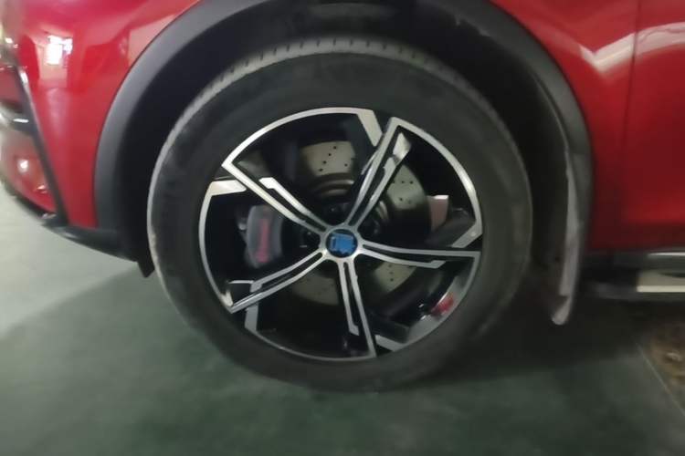 Used BYD Tang New Energy 2021 DM 2.0T Four-Wheel Drive High-Performance Luxury Model Exterior 4