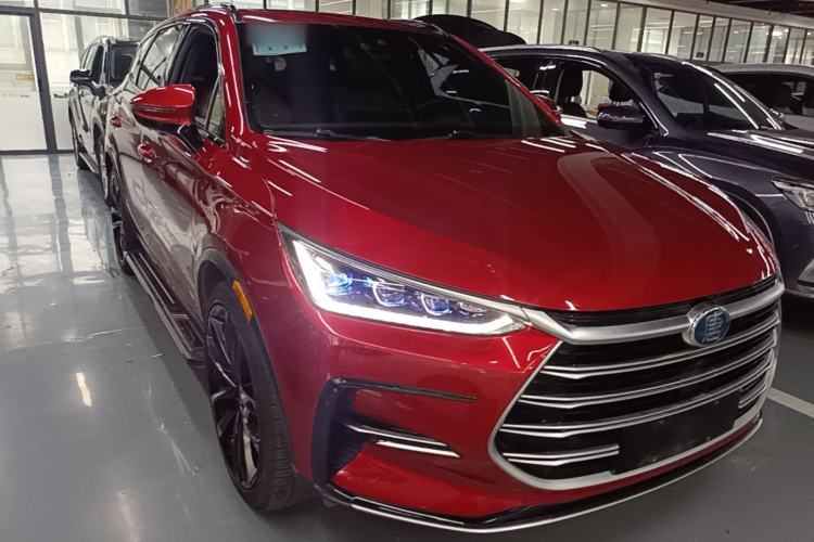 Used BYD Tang New Energy 2021 DM 2.0T Four-Wheel Drive Performance Edition Prestige Model Front Right 45 Deg