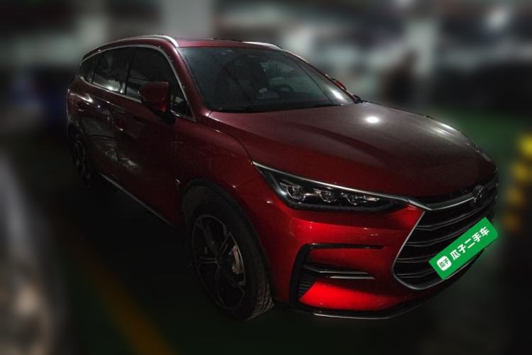 Used BYD Tang New Energy 2021 DM-i 112KM Prestige Model Front Right 45 Deg