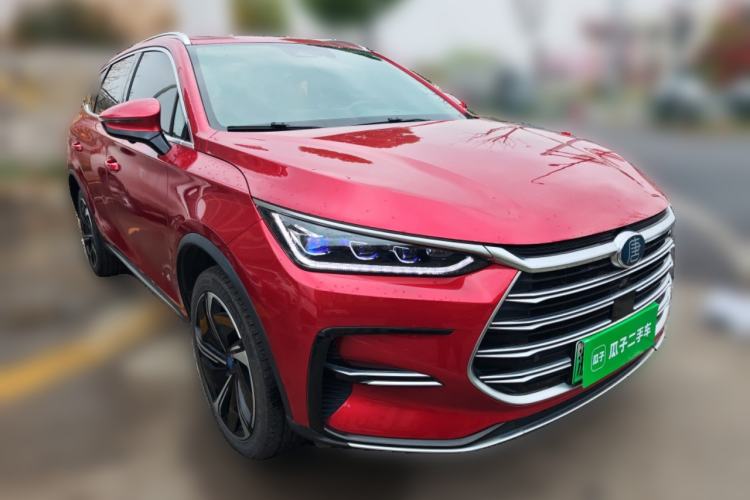 Used BYD Tang New Energy 2021 DM-i 112KM Prestige Model Front Right 45 Deg