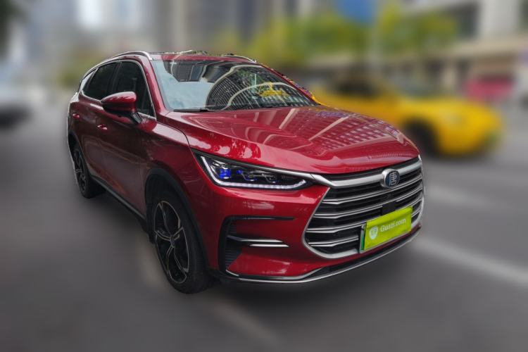Used BYD Tang New Energy 2021 DM-i 112KM Prestige Model Front Right 45 Deg