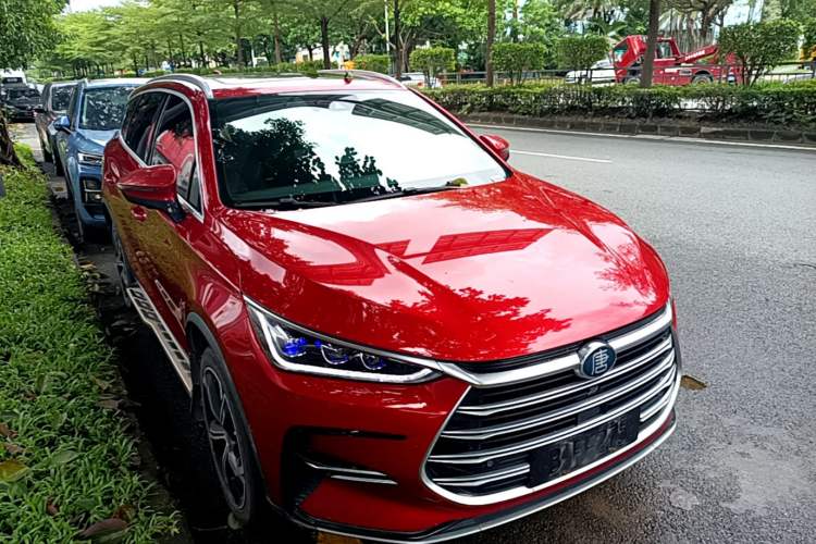 Used BYD Tang New Energy 2021 DM 2.0T Four-Wheel Drive Performance Edition Prestige Model Front Right 45 Deg