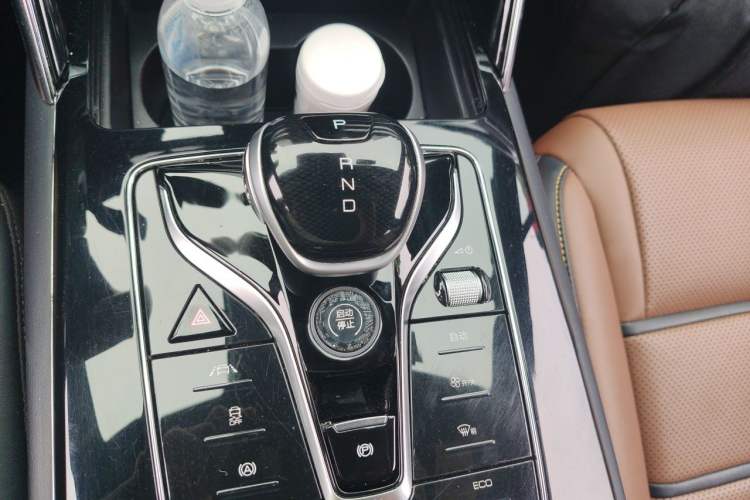 Used BYD Tang New Energy 2021 DM 2.0T Four-Wheel Drive High-Performance Luxury Model Gear Lever