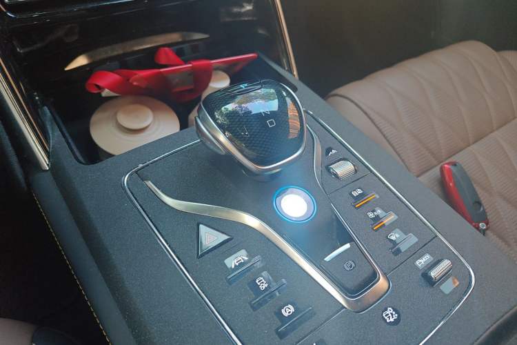 Used BYD Tang New Energy 2021 DM-i 112KM Prestige Model Gear Lever
