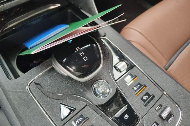 Used BYD Tang New Energy 2021 DM 2.0T Four-Wheel Drive Performance Edition Prestige Model Gear Lever