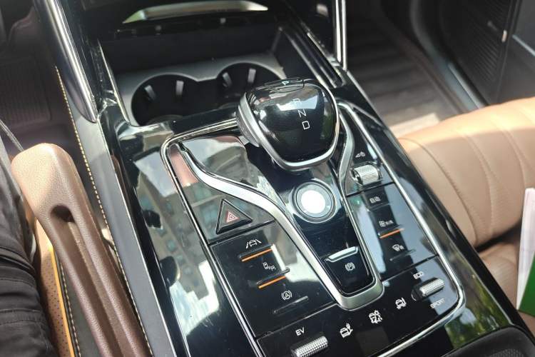 Used BYD Tang New Energy 2021 DM 2.0T Four-Wheel Drive High-Performance Flagship Model Gear Lever