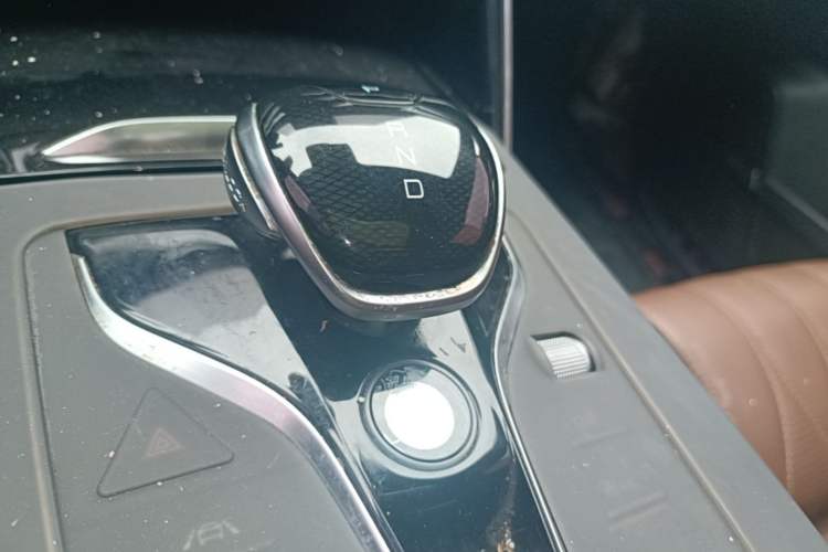 Used BYD Tang New Energy 2021 DM 2.0T Four-Wheel Drive High-Performance Flagship Model Gear Lever